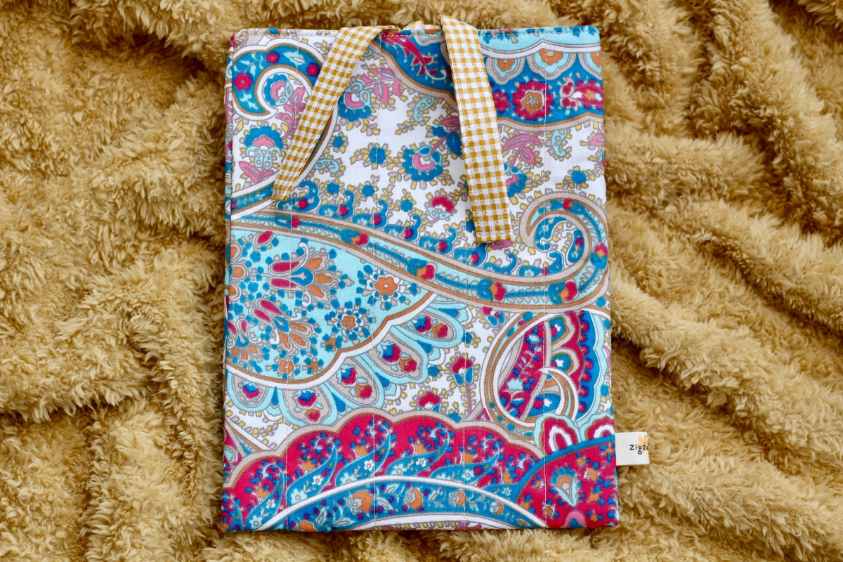 Zigzagdikis Kapitone Kitap Kılıfı-10