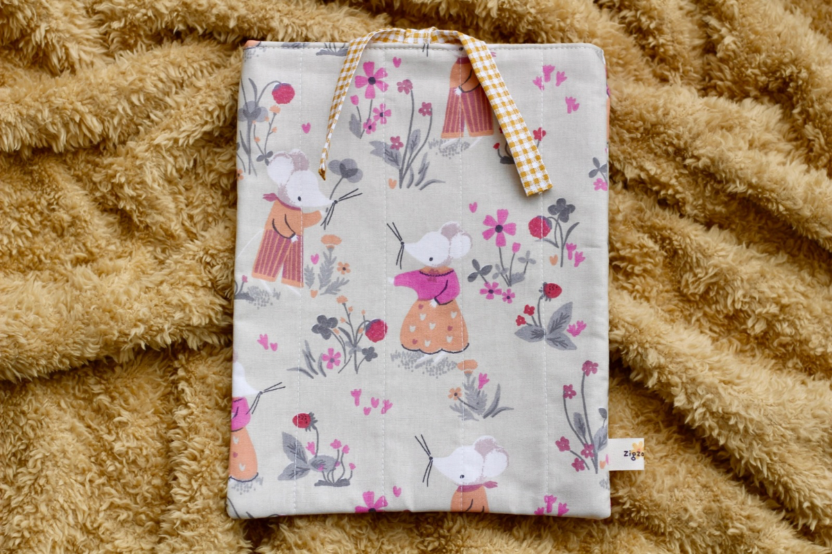 Zigzagdikis Kapitone Kitap Kılıfı-15