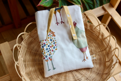 Zigzagdikis Neşeli Tavuklar Fiyonklu Kitap Kılıfı