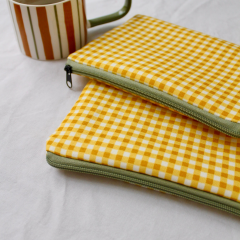 Zigzagdikis Sarı Pötikare Fermuarlı Çanta